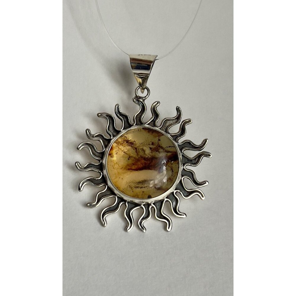 Sunburst Pendant – 925 Sterling Silver with Natural Amber - Picture 3 of 16